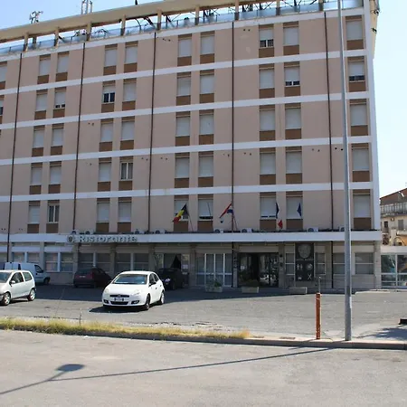 Sileno Hotell Gela
