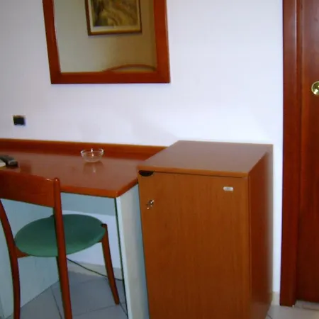 Hotel Sileno 3*