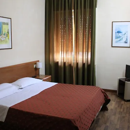 Sileno Hotel
